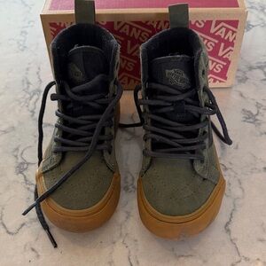 Vans Sk8-Hi Water Resistant Shoe